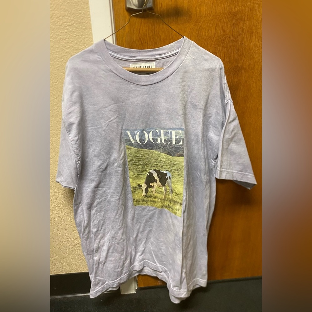 3:15 THE LABEL Vogue Cow Unisex Short Sleeve T-Shirt Size XL